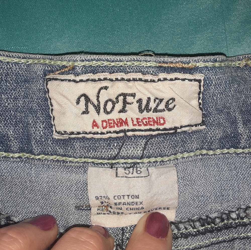 NO FUZZ DEMIN LEGEND  PLEATED SKIRT - Picture 3 of 10